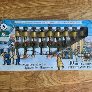 Vintage 1989 Kurt Adler Santas World 10 Old Fashioned Streetlamp Lights, Works!